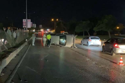 Bursa’da tellere çarpan otomobil takla attı