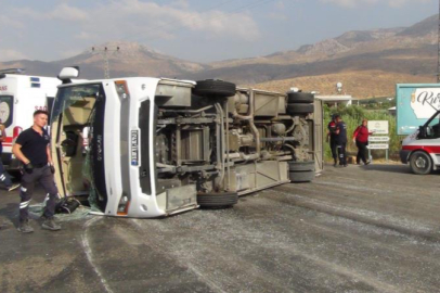 Katliam gibi kaza! Yolcu otobüsleri kafa kafaya çarpıştı