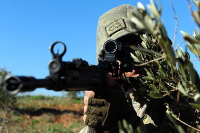 Habur’da 3 PKK’lı teslim oldu