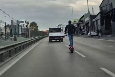 Bursa'da scooter'la tehlikeli yolculuk