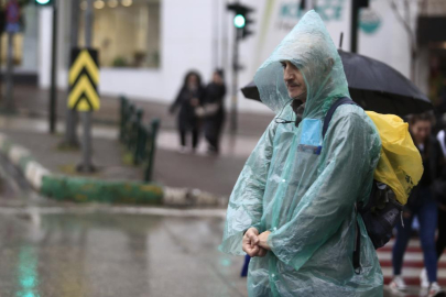 Bursa'da lodos yerini yağmura bıraktı