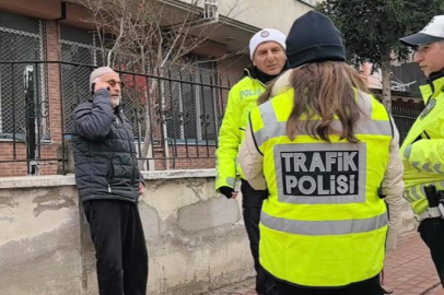 Bursa’da kaza yapan şahıs moral için polisi aradı