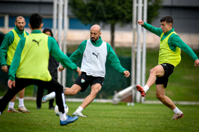 Bursaspor'da çalışma zamanı