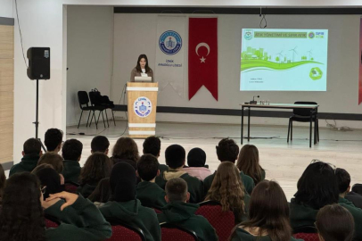 İznik Belediyesi'nden gençlere çevre bilinci semineri