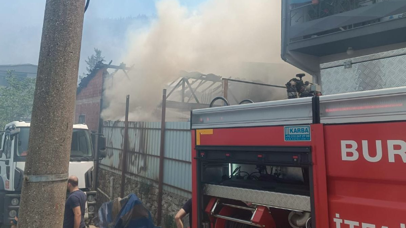 Bursa'daki yangında can kaybı var mı?