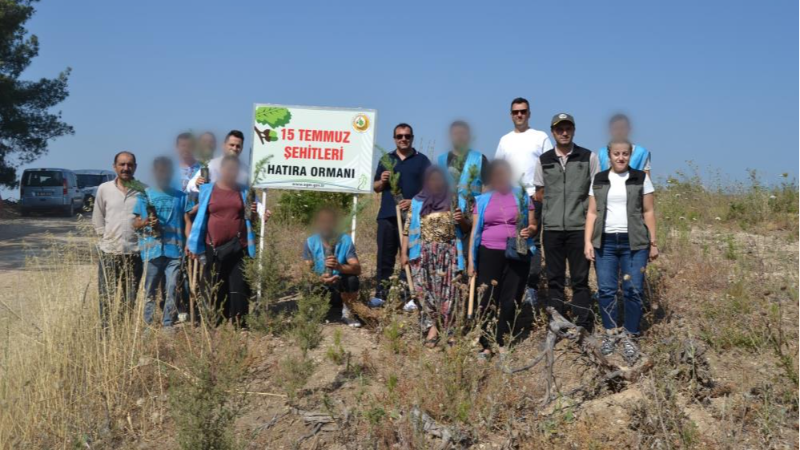 Bursa'da hükümlüler fidanları toprakla buluşturdu