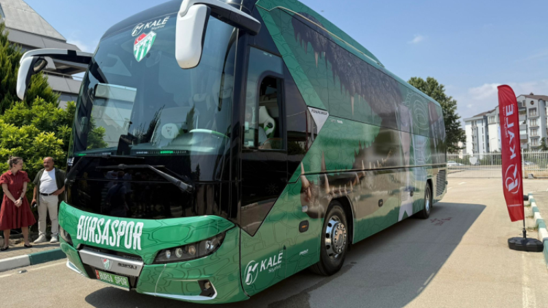 Onun otobüsü var güzel mi güzel...