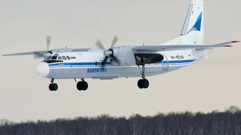 50 kişiyi taşıyan Rus yolcu uçağı kayboldu