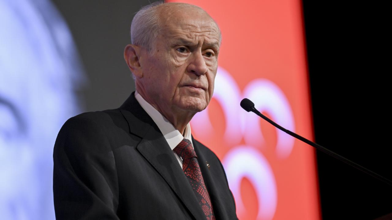 Bahçeli’den 10 Kasım mesajı
