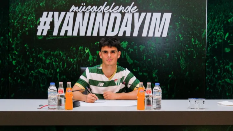 Bursaspor o isim imzayı attı!