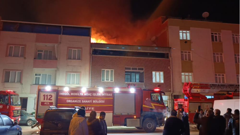 Bursa'da panik anları; Alevler yükseldi...