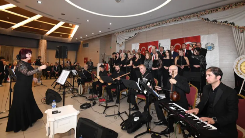 Bursa Osmangazi'de sanatseverler duygu dolu anlar yaşadı