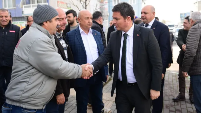 Bursa'da Başkan Aydın, halkla iç içe!