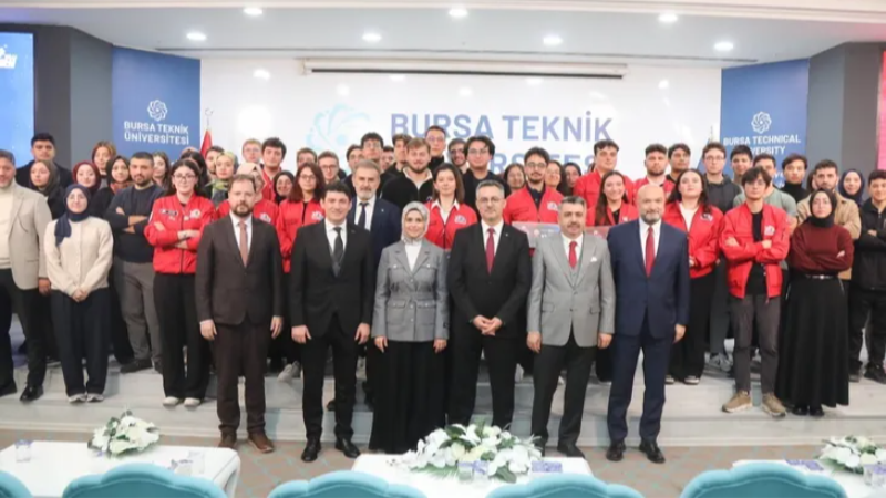 Bursa Teknik Üniversitesi'nde "5 Dakikada TEKNOFEST" heyecanı