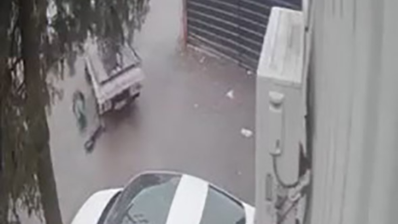 Bursa'da akıl almaz kaza! İşte o görüntü