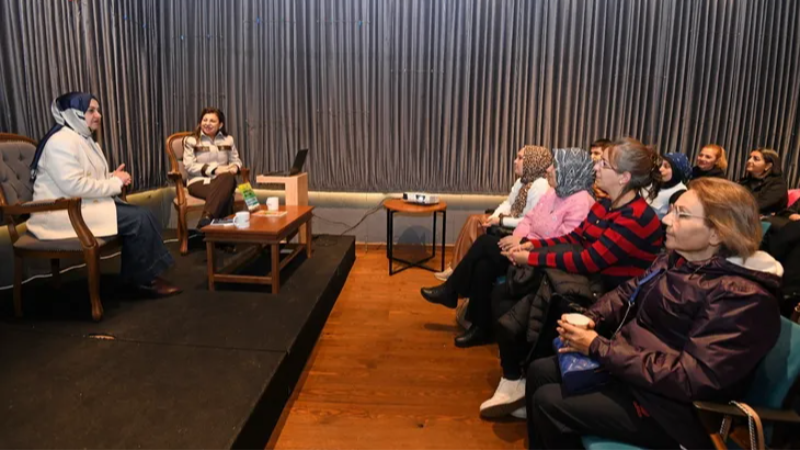 Bursa'da gençlerin yenilikçi fikirlerine ışık tutan bir program!