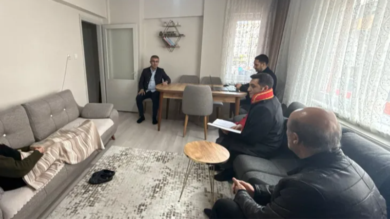 Bursa'da yatalak hasta için mahkeme eve taşındı