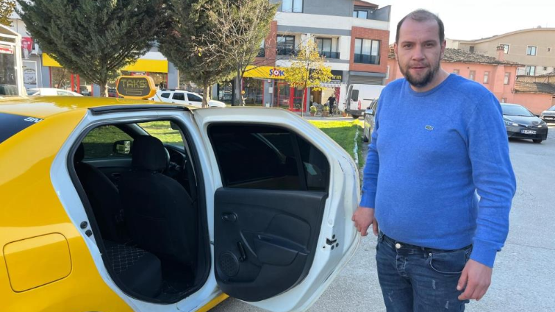 Bursa'da taksiciden örnek davranış; 5500 Euro'yu teslim etti