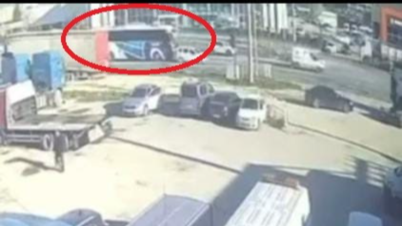 Bursa'da dehşet anları; Metrelerce sürüklendi