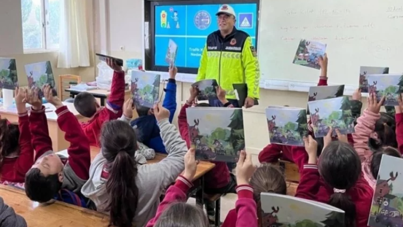 Bursa'da minik öğrenciler trafiği öğrendi