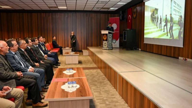 Bursa'da öğretmen ve öğrenciler için önemli program!