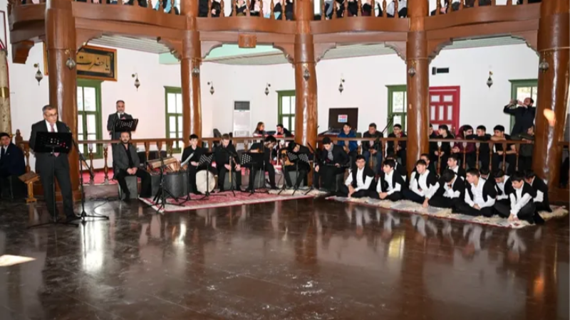 Bursa’da Mevlâna Haftası Anma Programı gerçekleştirildi